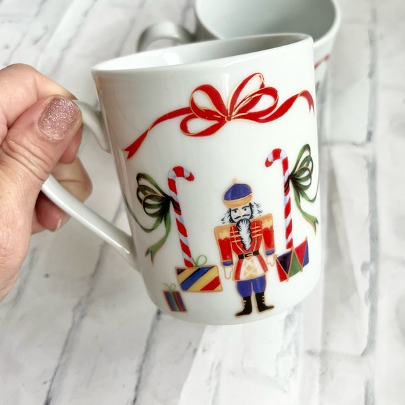 Set of two I. Godinger & Co. Nutcracker Coffee  Mugs - Picture 2 of 7